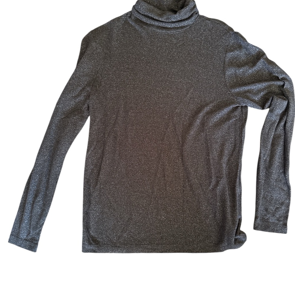 Women’s  Gray Turtleneck Sweater, size M
